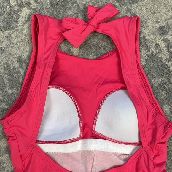 New Tommy Bahama Pearl High Neck One Piece Swimsuit in Coral Coast Sz 4 - Picture 6 of 9